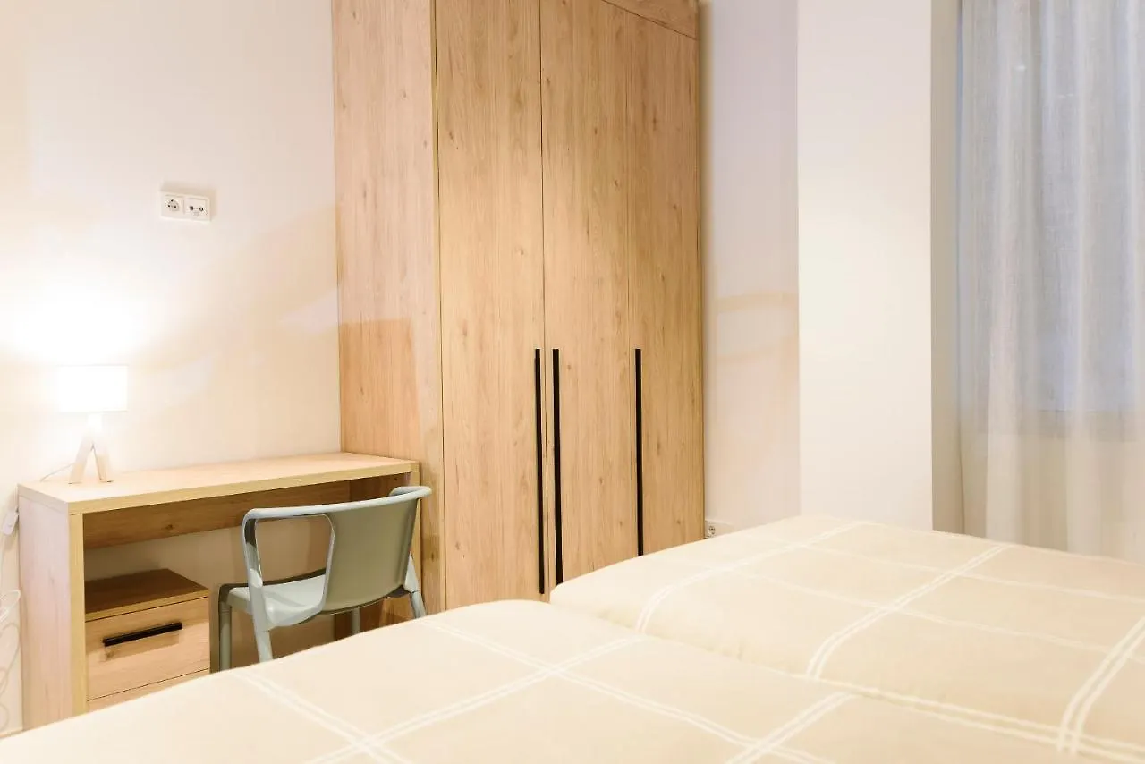 Aparthotel Salburua Vitoria-Gasteiz Spanien